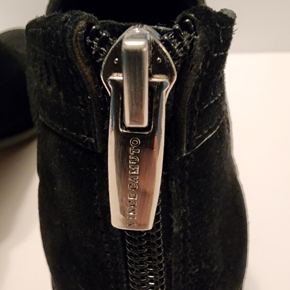 Vince Camuto Suede Bootie Size 7.5 - Picture 5 of 8